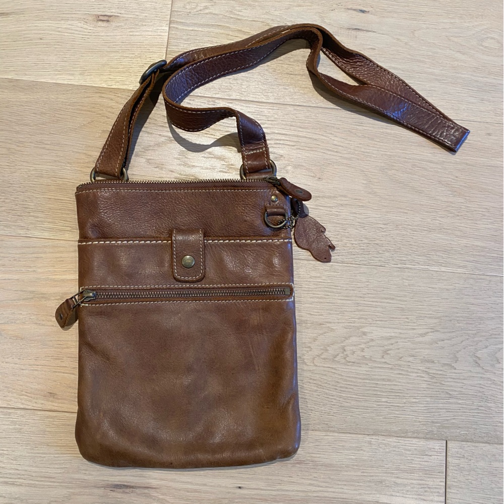 Roots ~ Genuine Leather Crossbody Bag